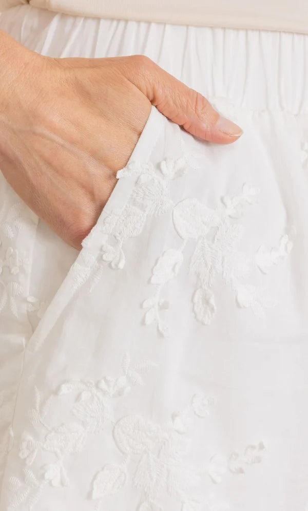 Pull On Cotton Applique Shorts