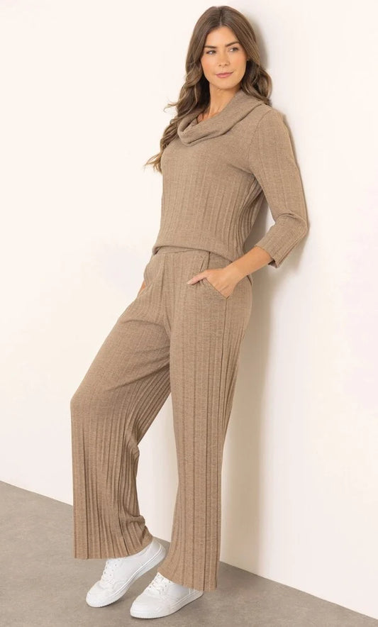 Wide Leg Pleated Knit Trousers